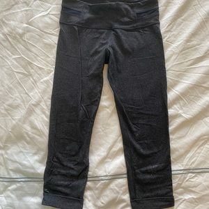 Lululemon crop leggings